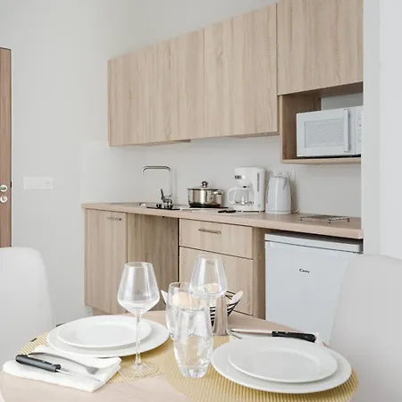 Zenitude Residences *